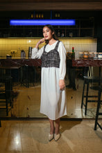 Load image into Gallery viewer, Elmar Flowy Dress
