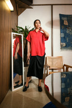 Load image into Gallery viewer, Twila Flowy Blouse Red
