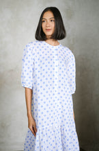 Load image into Gallery viewer, Raisa Linen Dress
