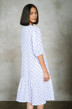 Load image into Gallery viewer, Raisa Linen Dress
