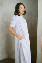 Load image into Gallery viewer, Ilma Linen Dress
