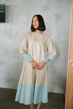Load image into Gallery viewer, Sherina Linen Dress
