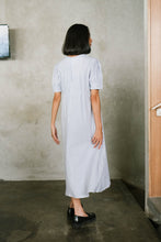 Load image into Gallery viewer, Ilma Linen Dress
