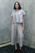 Load image into Gallery viewer, Helga Linen Set
