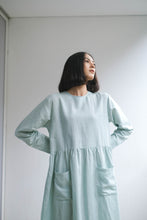 Load image into Gallery viewer, Prissa Linen Dress
