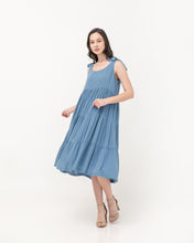 Load image into Gallery viewer, Quinly Crinkle Dress Cerulean
