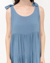 Load image into Gallery viewer, Quinly Crinkle Dress Cerulean
