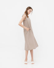 Load image into Gallery viewer, Belinda Linen Dress

