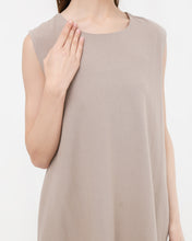 Load image into Gallery viewer, Belinda Linen Dress
