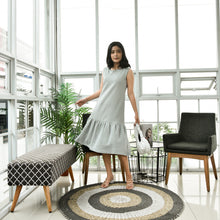Load image into Gallery viewer, Skylar Cotton Dress Mint Green
