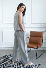 Load image into Gallery viewer, Chloe Linen Set
