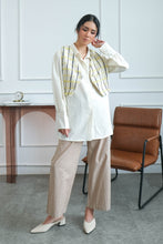 Load image into Gallery viewer, Faira Tweed Linen Blouse
