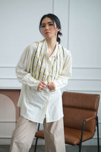 Load image into Gallery viewer, Faira Tweed Linen Blouse
