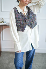 Load image into Gallery viewer, Faira Tweed Linen Blouse
