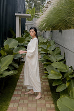 Load image into Gallery viewer, Fatima Dress Cream
