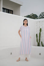 Load image into Gallery viewer, Belicia Dress Pink
