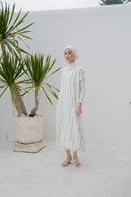 Load image into Gallery viewer, Belicia Dress Mint
